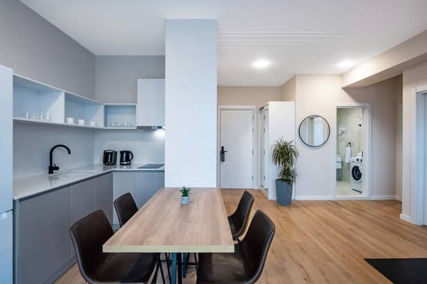 STEPS Batumi Hotel &amp; Suites Galeri